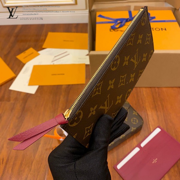 gucciaaa-38678-gallery-75512-105ff847842aef32 從容日常|M61276 三件套手包斜背包|商品實拍視角 12