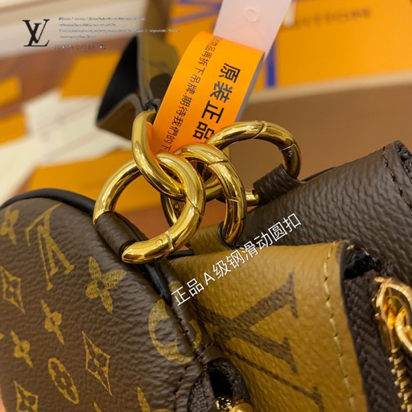 gucciaaa-38681-gallery-75538-159a6bf4292e588d 從容日常|M68756 三合一手包|商品實拍視角 03