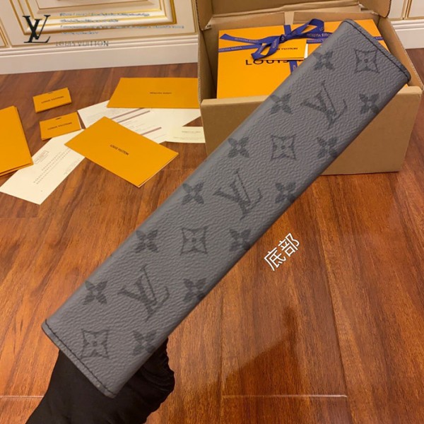 從容日常|M69535 男士手包|午茶生活實拍視角
