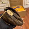 gucciaaa-38683-gallery-75566-9c98cdcae2adc5b4 從容日常|M40717 小號斜背包晚宴包|商品實拍視角 08