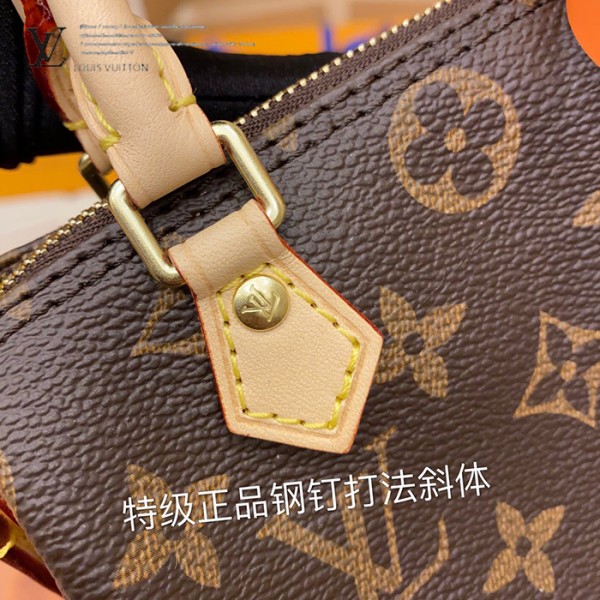 gucciaaa-38684-gallery-75576-95b33041dad27fff 從容日常|M61252 NANO mini枕頭包|商品實拍視角 08