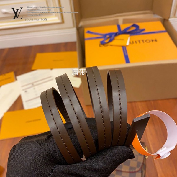 gucciaaa-38688-gallery-75617-8c8b472130d68b47 從容日常|N41129 小號斜背包|商品實拍視角 03