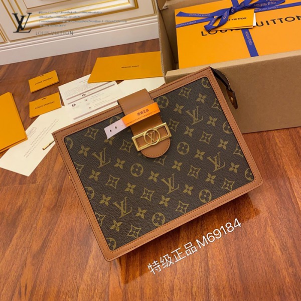 gucciaaa-38689-gallery-75632-b6063551c83cf23d 從容日常|M69184 手包化妝包|商品實拍視角 08