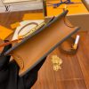 gucciaaa-38690-gallery-75650-d5ec018fe892a5d8 從容日常|M68621 達芙妮MINI郵差包|商品實拍視角 13