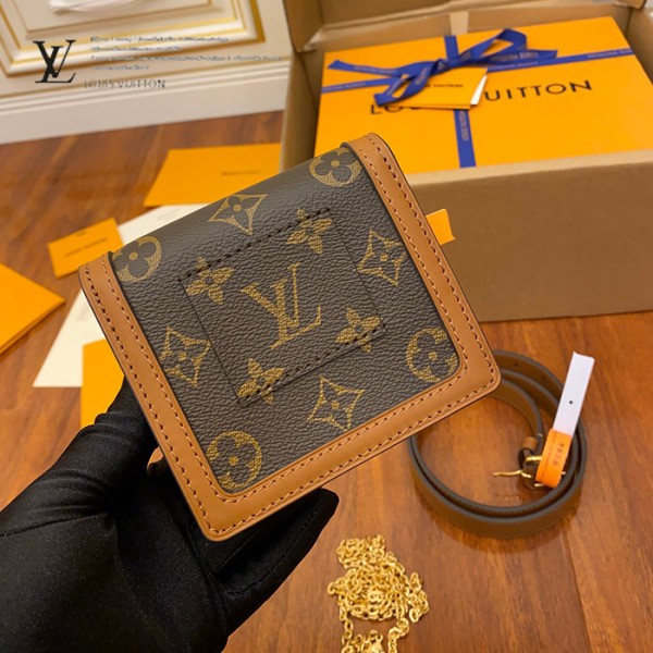 gucciaaa-38690-gallery-75653-757db6cb51ec3467 從容日常|M68621 達芙妮MINI郵差包|商品實拍視角 16