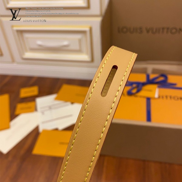 gucciaaa-38692-gallery-75682-2972c18182faacb5 從容日常|M45149 女士蘋果包|商品實拍視角 16