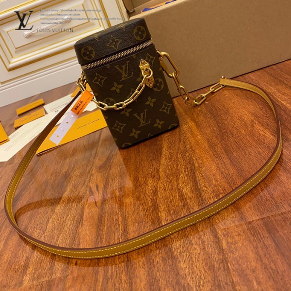 gucciaaa-38693-gallery-75693-1b5adf3e273c568f 從容日常|M44914 手機包|商品實拍視角 09