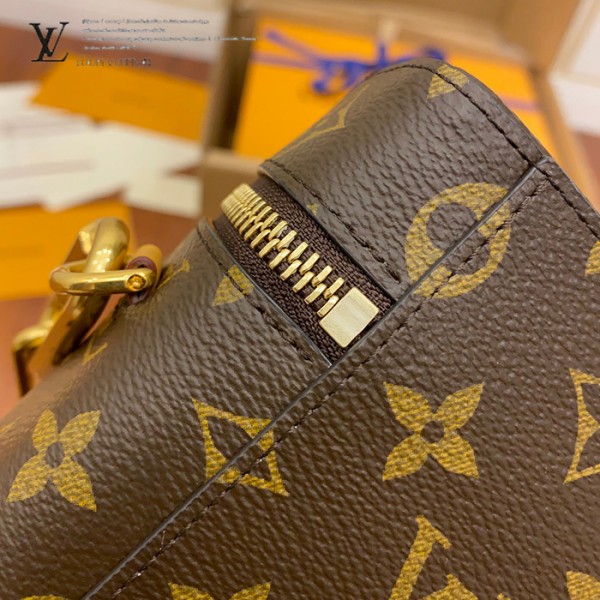 gucciaaa-38693-gallery-75696-a5fdb28d0300d423 從容日常|M44914 手機包|商品實拍視角 11