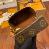gucciaaa-38693-gallery-75699-08032af526636415 從容日常|M44914 手機包|商品實拍視角 14