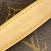 gucciaaa-38694-gallery-75703-f822d261fc98df11 從容日常|M43644 男女同款胸包腰包|使用場景與整體比例