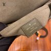 gucciaaa-38696-gallery-75730-7de44e1f30d7b444 從容日常|M44797 手提斜背包|商品實拍視角 04