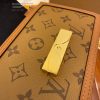 gucciaaa-38697-gallery-75744-30955b3630fe57f9 從容日常|M68746 小號達芙妮郵差包|商品實拍視角 03