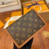 gucciaaa-38697-gallery-75747-4d7ac64d32d77b16 從容日常|M68746 小號達芙妮郵差包|商品實拍視角 06