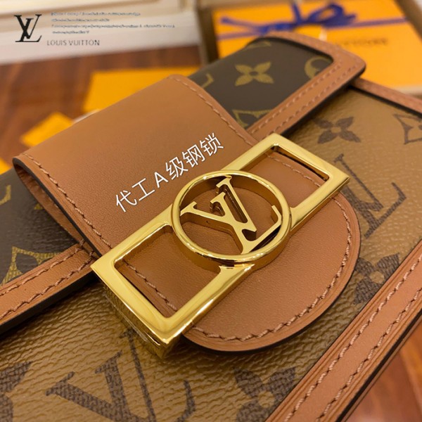 gucciaaa-38697-gallery-75753-f3470d3d10aa1ca2 從容日常|M68746 小號達芙妮郵差包|商品實拍視角 11