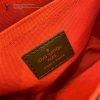 gucciaaa-38699-gallery-75775-6b90b40c4d00e45e 從容日常|N53000 郵差包|商品實拍視角 07