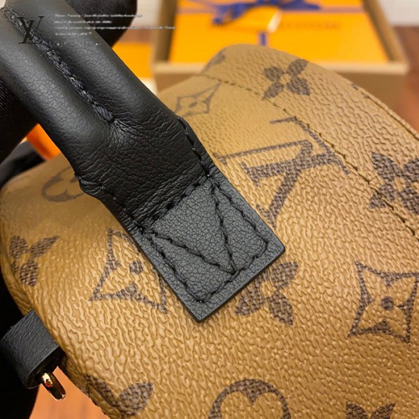 gucciaaa-38700-gallery-75779-c7f36f7f8695a516 從容日常|M42411 拼色背包雙肩包|商品實拍視角 03