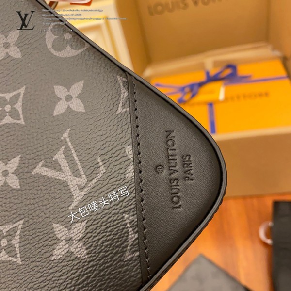 gucciaaa-38706-gallery-75853-2658b33878c7ed51 從容日常|M69443 男士三合一郵差包|商品實拍視角 04