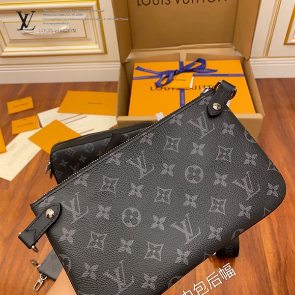 gucciaaa-38706-gallery-75858-a326cd9f880d9ebb 從容日常|M69443 男士三合一郵差包|商品實拍視角 08