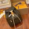 gucciaaa-38714-gallery-75992-cf74d145f7276a84 從容日常|M43431 雙肩包|包款全貌與整體比例