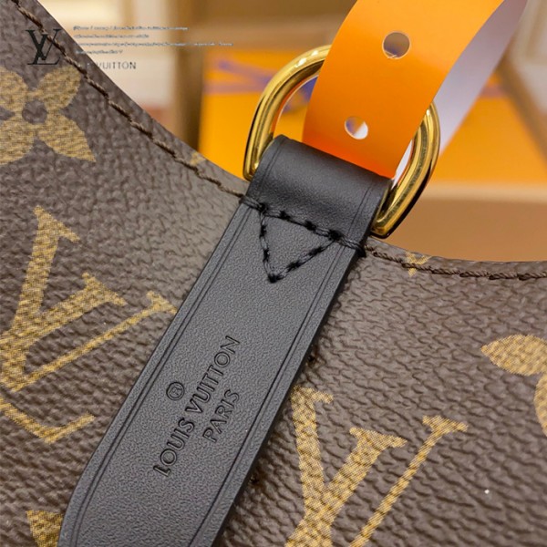gucciaaa-38715-gallery-75994-73026bade31d8122 從容日常|M44020 女士NOE水桶包|商品實拍視角 03