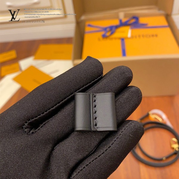 gucciaaa-38715-gallery-76000-a4415c7fae29106b 從容日常|M44020 女士NOE水桶包|商品實拍視角 09