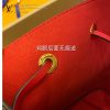 gucciaaa-38716-gallery-76013-3093a77c24906927 從容日常|M44021 水桶包|商品實拍視角 08