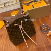 gucciaaa-38717-gallery-76015-0c84082175cc6599 從容日常|精選 M44022 水桶包|午茶生活實拍視角