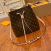 gucciaaa-38717-gallery-76022-a9d5f19938084fa2 從容日常|精選 M44022 水桶包|商品實拍視角 08
