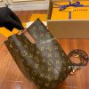 gucciaaa-38718-gallery-76029-fcd359e3b1f5f506 從容日常|M44887 水桶包|商品實拍視角 06