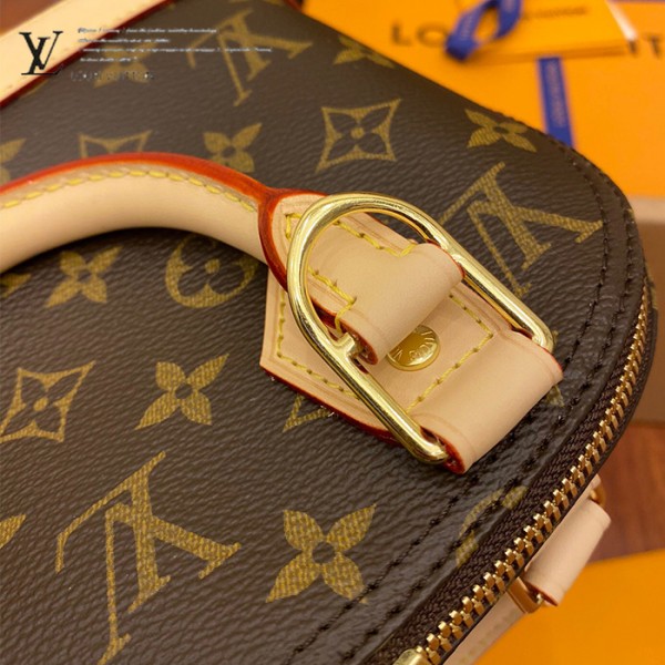 gucciaaa-38719-gallery-76033-2e0a764ad3ea987c 從容日常|M53152 ALMA bb 貝殼包|商品實拍視角 03