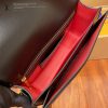 gucciaaa-38720-gallery-76054-758f6034ab238f82 從容日常|M55948 女士郵差包|商品實拍視角 10