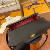gucciaaa-38720-gallery-76055-2ac4d5e10676d35d 從容日常|M55948 女士郵差包|商品實拍視角 11