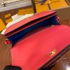 gucciaaa-38721-gallery-76071-b0a8e0a3b3477b5e 從容日常|M55949 女士郵差包|商品實拍視角 12