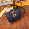 gucciaaa-38722-gallery-76079-60a8ea772210ec61 從容日常|M55951 女士郵差包|商品實拍視角 08