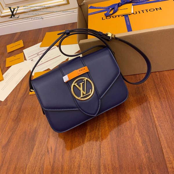 gucciaaa-38722-gallery-76079-60a8ea772210ec61 從容日常|M55951 女士郵差包|商品實拍視角 08