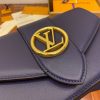gucciaaa-38722-gallery-76087-bcd6e932cccc1605 從容日常|M55951 女士郵差包|商品實拍視角 16