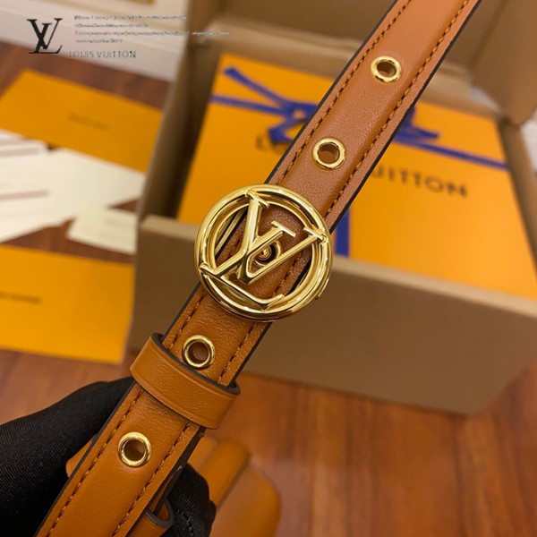 gucciaaa-38723-gallery-76100-9c5a4148a099fae1 從容日常|M55952 女士郵差包|商品實拍視角 06