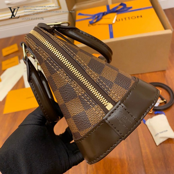 gucciaaa-38727-gallery-76159-34de04c4e63fc10a 從容日常|N41221 ALMA bb 貝殼包|午茶生活實拍視角