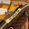 gucciaaa-38727-gallery-76164-689b84f9a0bece80 從容日常|N41221 ALMA bb 貝殼包|商品實拍視角 06