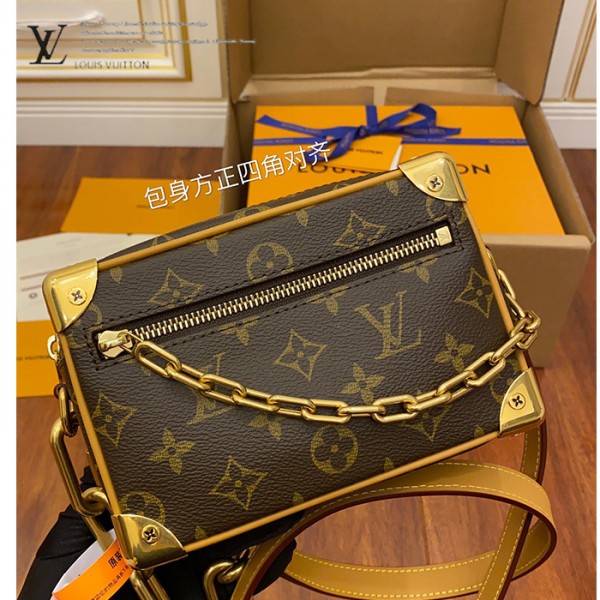 gucciaaa-38728-gallery-76169-f708438793457a0e 從容日常|M68906 男女款斜背包|商品實拍視角 04