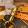 gucciaaa-38728-gallery-76174-64c67bcca966fc8c 從容日常|M68906 男女款斜背包|商品實拍視角 08